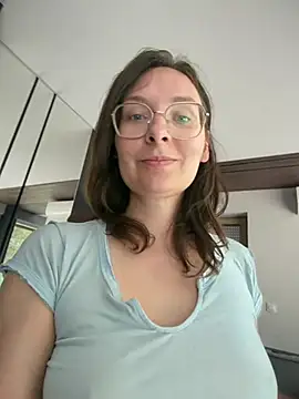 The Snowwhitee online show from 18, 6, 2026