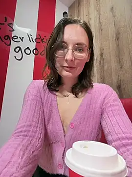 The Snowwhitee online show from 28, 4, 2026