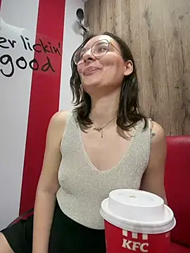 The Snowwhitee online show from 8, 5, 2026