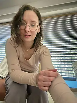 The Snowwhitee online show from 2, 5, 2026