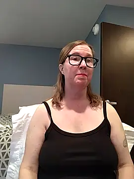 Snapshot of SweetandNaughty1 chatting on 18, 10, 2025 SweetandNaughty1 online show from 18, 10, 2025