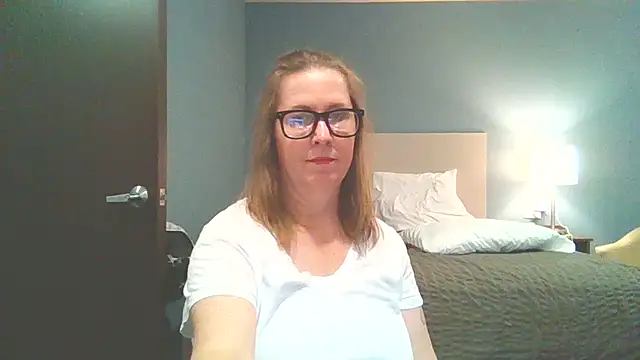 SweetandNaughty1 online show from 5, 1, 2025