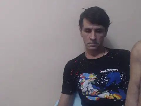 Snapshot of yvesstorm1 chatting on 9, 11, 2025 yvesstorm1 online show from 9, 11, 2025