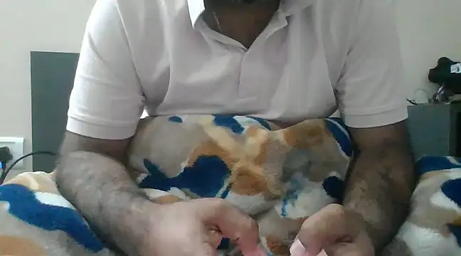 coolrocky346 online show from 31, 12, 2024