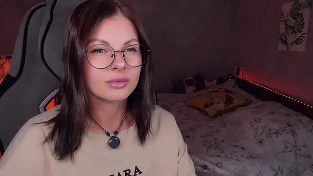 Snapshot of Your_Sweet_Lilu chatting on 28, 7, 2026 Your Sweet Lilu online show from 28, 7, 2026