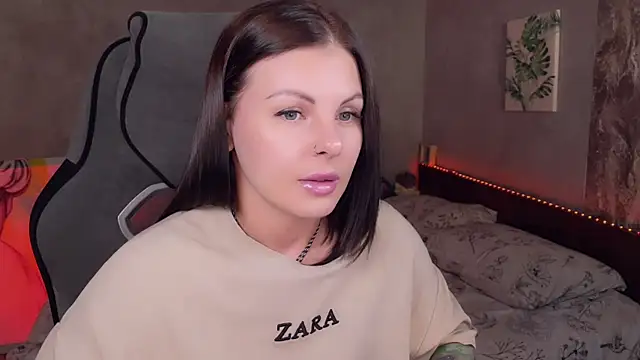 Snapshot of Your_Sweet_Lilu chatting on 23, 7, 2026 Your Sweet Lilu online show from 23, 7, 2026