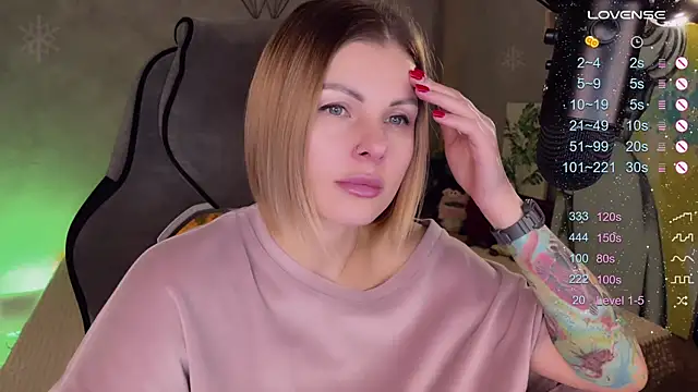 Your Sweet Lilu online show from 17, 12, 2024