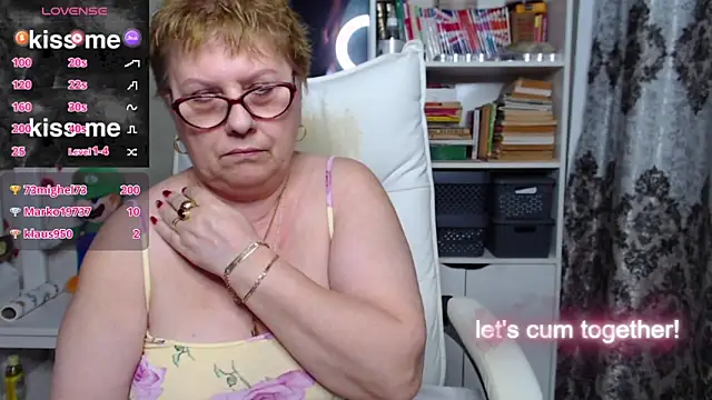Snapshot of Mella4you chatting on 17, 1, 2025 Mella4you online show from 17, 1, 2025