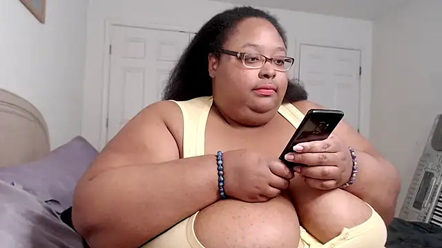 Snapshot of Loves_Aura chatting on 20, 1, 2025 Loves Aura online show from 20, 1, 2025