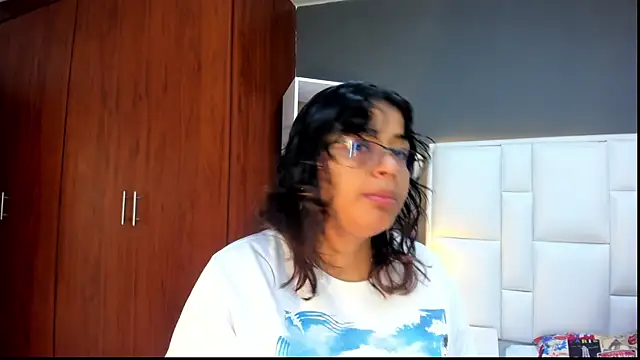 yeral2017 online show from 21, 4, 2026