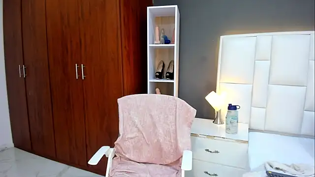 Snapshot of yeral2017 chatting on 29, 11, 2025 yeral2017 online show from 29, 11, 2025