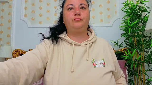 AleshaArabian online show from 6, 5, 2026