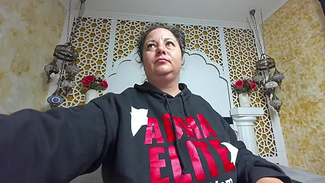 AleshaArabian online show from 13, 10, 2025