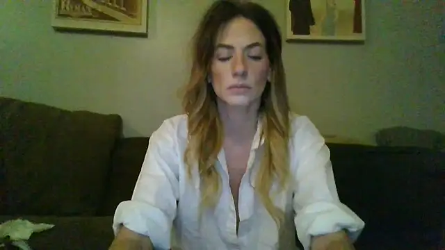 Snapshot of Rhodesxox chatting on 20, 11, 2025 Rhodesxox online show from 20, 11, 2025