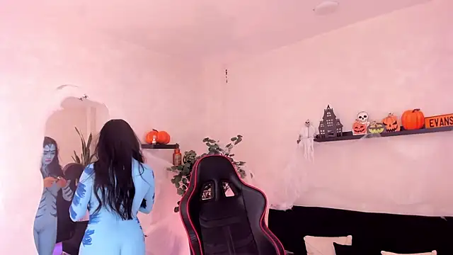 EmmyEvans1 online show from 31, 10, 2025