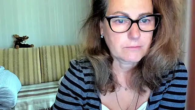 lauraoven online show from 30, 9, 2025