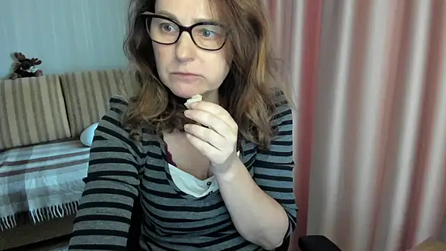 lauraoven online show from 10, 3, 2026