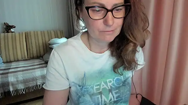 lauraoven online show from 28, 4, 2026