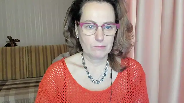 lauraoven online show from 11, 3, 2025