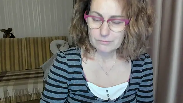 lauraoven online show from 18, 3, 2025