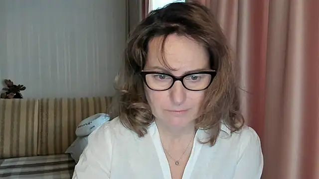 lauraoven online show from 23, 2, 2025