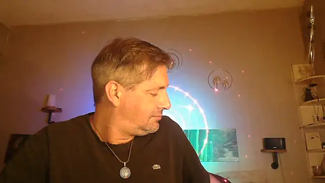 matrikes1 online show from 7, 10, 2025