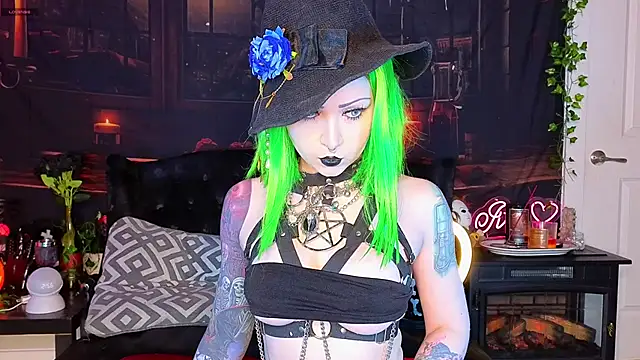 Ivey and James online show from 9, 10, 2025