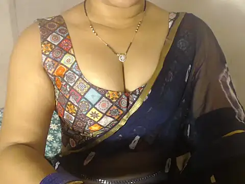 Open Heart Lennon online show from 23, 10, 2025