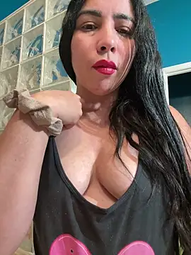 perlaexoticaIG online show from 8, 10, 2025