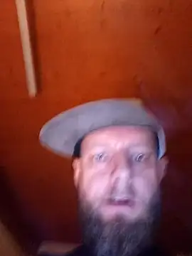 Snapshot of Kw8585kw chatting on 27, 11, 2025 Kw8585kw online show from 27, 11, 2025