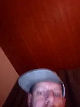 Snapshot of Kw8585kw chatting on 29, 11, 2025 Kw8585kw online show from 29, 11, 2025