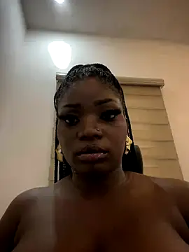 Snapshot of Sweetbootty chatting on 20, 9, 2025 Sweetbootty online show from 20, 9, 2025
