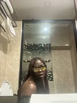 Snapshot of Sweetbootty chatting on 15, 1, 2025 Sweetbootty online show from 15, 1, 2025