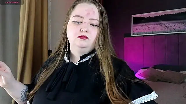 EMMA  CONNOR online show from 14, 10, 2025