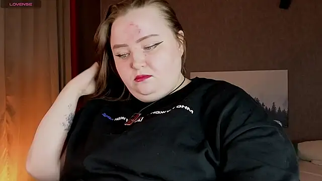 EMMA  CONNOR online show from 3, 11, 2025