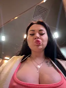 Wet  Bunny online show from 22, 2, 2025