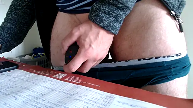 mrbigballs online show from 4, 6, 2026