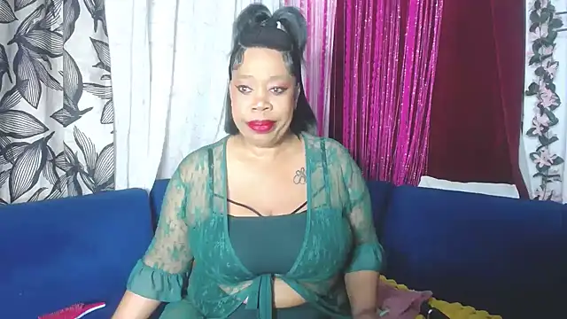 crystalbxx online show from 28, 7, 2026