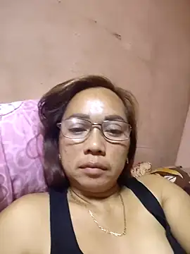 asianwet4u online show from 4, 10, 2025