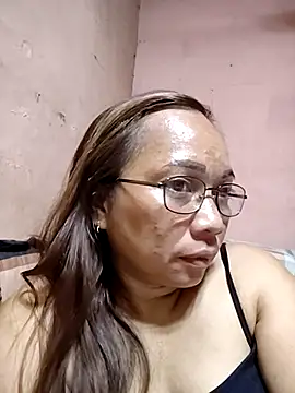 Snapshot of asianwet4u chatting on 29, 10, 2025 asianwet4u online show from 29, 10, 2025