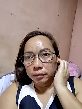 Snapshot of asianwet4u chatting on 2, 11, 2025 asianwet4u online show from 2, 11, 2025