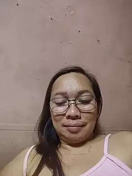 asianwet4u online show from 20, 5, 2026