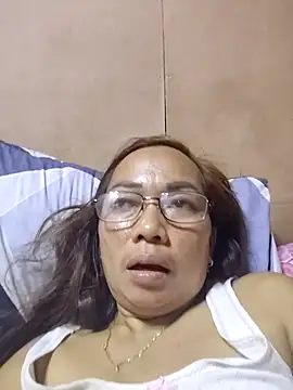 asianwet4u online show from 22, 9, 2025