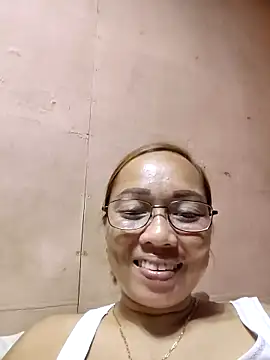 asianwet4u online show from 28, 9, 2025