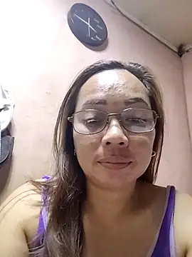 Snapshot of asianwet4u chatting on 16, 11, 2025 asianwet4u online show from 16, 11, 2025