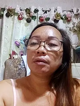 asianwet4u online show from 13, 6, 2026