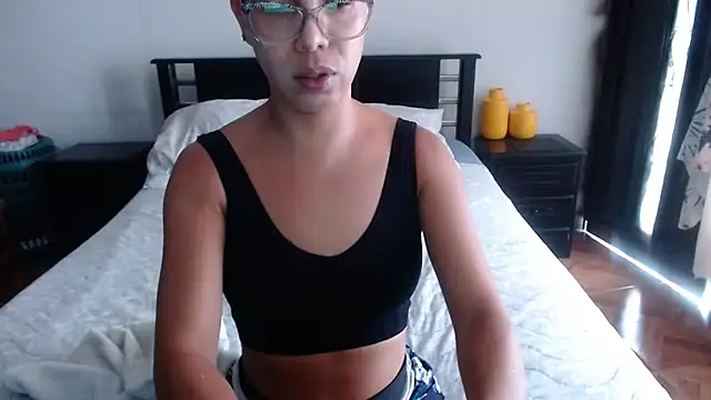 Snapshot of sensual_nataliee chatting on 30, 10, 2025 sensual nataliee online show from 30, 10, 2025