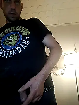 Codymc89 online show from 24, 10, 2025