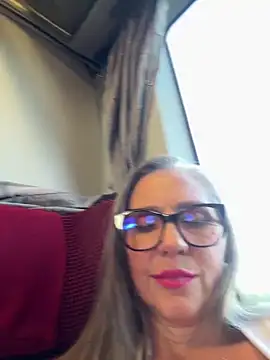 Snapshot of Alimela chatting on 15, 6, 2026 Alimela online show from 15, 6, 2026