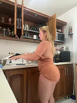 Snapshot of moniquerainx chatting on 26, 7, 2026 moniquerainx online show from 26, 7, 2026